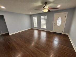 2002 E 17th St N in Wichita, KS - Building Photo - Building Photo