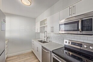 4727 E Lafayette Blvd in Phoenix, AZ - Building Photo