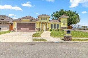 25 Nickel Dr in Edinburg, TX - Building Photo