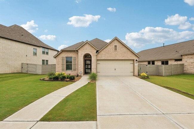 property at 4610 Cedar Butte Ln