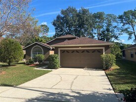 3721 Pickwick Dr in Orlando, FL - Building Photo