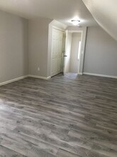 12605 Holly Rd in Grand Blanc, MI - Building Photo - Building Photo