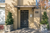 1301 N Rampart St in New Orleans, LA - Foto de edificio - Building Photo