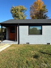 2052 Syracuse Dr in Charlotte, NC - Building Photo - Building Photo