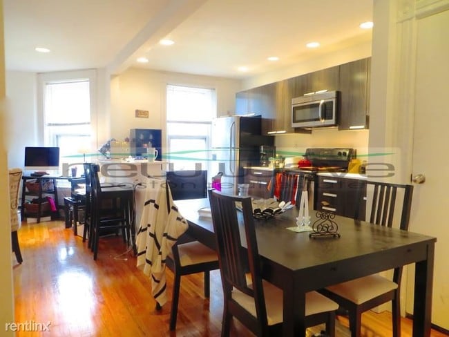 51 Massachusetts Ave-Unit -Apt 4 in Boston, MA - Building Photo - Building Photo