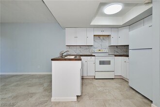 824 Alderman St in Ft. Myers, FL - Building Photo - Building Photo