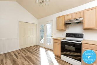 326 Wilson St in Graham, NC - Building Photo - Building Photo