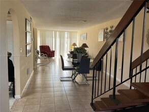 6312 SW 139th Ct in Miami, FL - Building Photo - Building Photo
