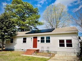 840 Churchill Terrace in Hampton, VA - Building Photo