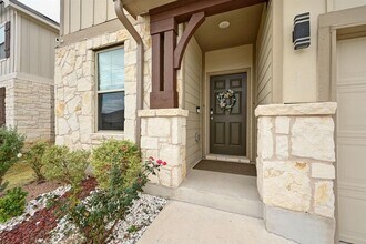 446 Grace Lilly Dr in Buda, TX - Building Photo - Building Photo