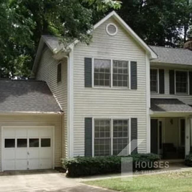 property at 3 McBee Chapel Rd