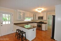 2129 Neuse Cliffs Cir photo'