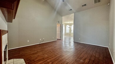 10606 Elgin Ave in Lubbock, TX - Building Photo - Building Photo