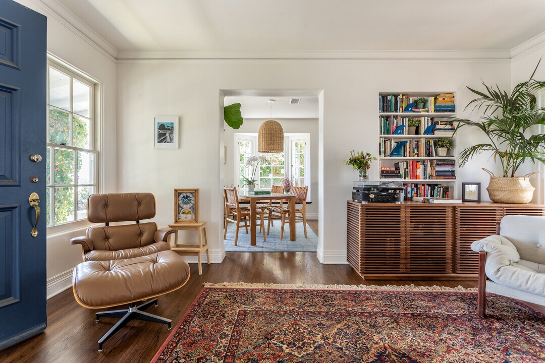 1735 Bryn Mawr Ave in Santa Monica, CA - Building Photo