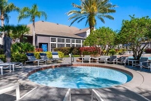 Osprey Links at Hunter's Creek Apartments