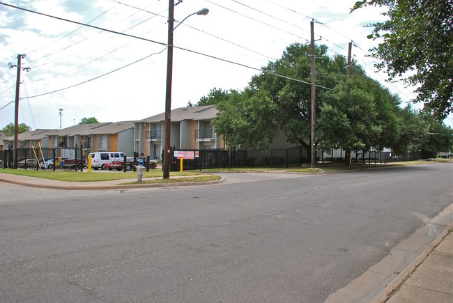 SOUTH CREST