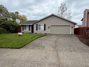 12516 NE 101st St in Vancouver, WA - Building Photo - Building Photo