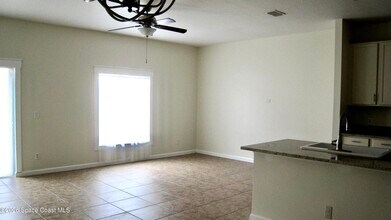 2660 Revolution St in Melbourne, FL - Building Photo - Building Photo