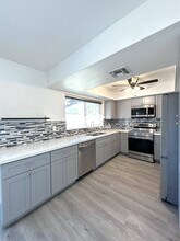 17624 N 20th Dr in Phoenix, AZ - Building Photo - Building Photo