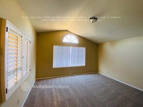 938 E Rockwell Dr in Chandler, AZ - Foto de edificio - Building Photo