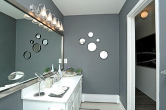 Village Club of Royal Oak in Royal Oak, MI - Building Photo - Interior Photo