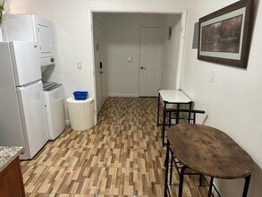 2714 Briarcliff Ave in Henderson, NV - Building Photo - Building Photo