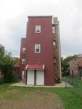 10505 S Forest Ave in Chicago, IL - Building Photo - Building Photo