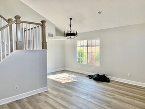 6821 Pheasant Run Cir in Riverside, CA - Building Photo - Building Photo