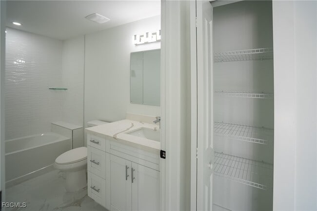 4935 Leonard Blvd S in Lehigh Acres, FL - Building Photo - Building Photo