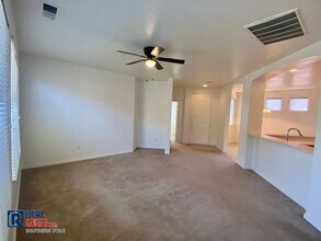 3769 E Canyon Crest Ave in Washington, UT - Building Photo - Building Photo