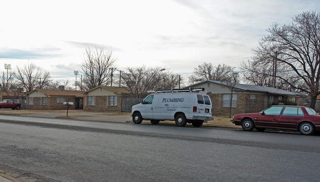 1711-1805 66th St in Lubbock, TX - Building Photo - Building Photo