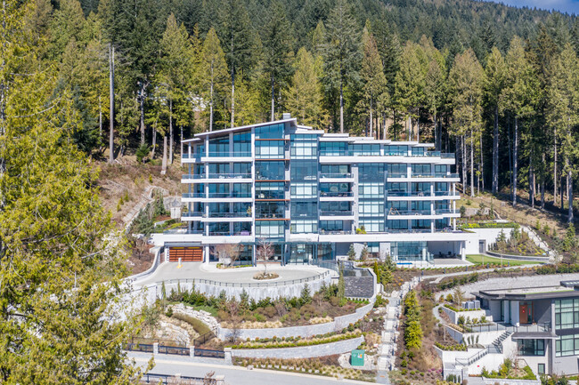 The Peak in West Vancouver, BC - Building Photo - Building Photo