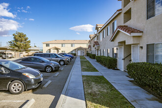 Bryan Manor Apartments in Rosamond, CA - Building Photo - Building Photo