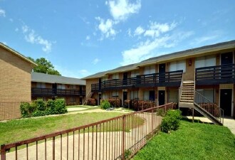 East Coast Apartments in Denison, TX - Building Photo