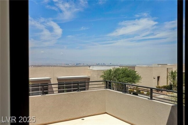 property at 378 Tranquil Peak Ct