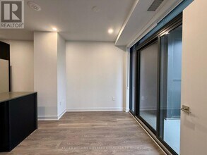 2920 Hwy 7 in Vaughan, ON - Building Photo - Building Photo