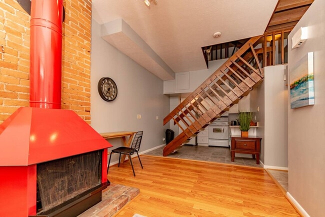 962 Pavilion St in Cincinnati, OH - Building Photo - Building Photo