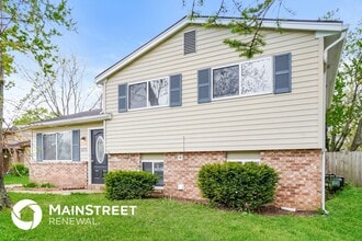 1571 Kerryglen Dr in Galloway, OH - Building Photo - Building Photo