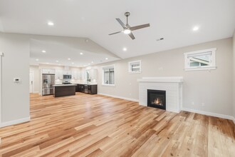 1136 Falcon Ct in Everson, WA - Building Photo - Building Photo