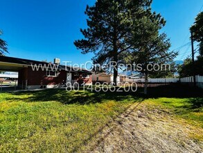 942 E Sego Lily Dr in Sandy, UT - Building Photo - Building Photo