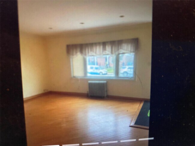 76-51 174th St in Queens, NY - Building Photo - Building Photo