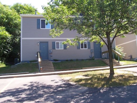 Chapita Hills Apartments in Shelby, MI - Foto de edificio