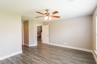 1225 Alandee St in Nashville, TN - Building Photo - Building Photo