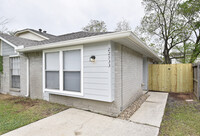 22533 Tree House Ln in Spring, TX - Building Photo - Building Photo