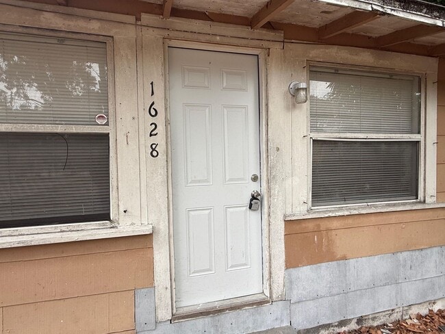 property at 1628 43rd St S