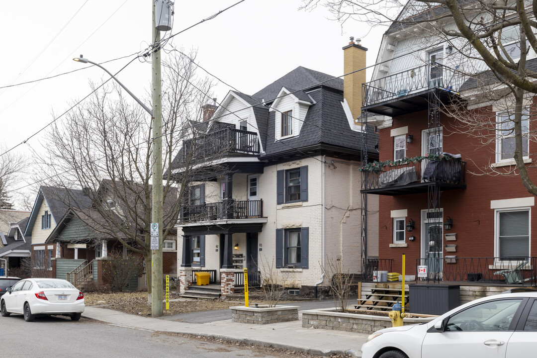 92 Marlborough Av in Ottawa, ON - Building Photo