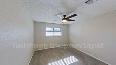 821 W Woodard St in Denison, TX - Building Photo - Building Photo