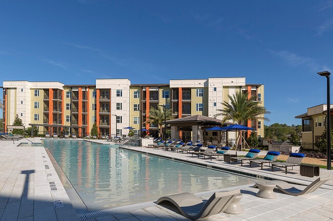 Integra Sunrise Parc in Kissimmee, FL - Building Photo - Building Photo