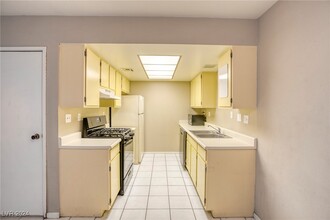 405 N Lamb Blvd in Las Vegas, NV - Building Photo - Building Photo