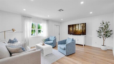 1831 SW 98th Terrace in Miramar, FL - Building Photo - Building Photo